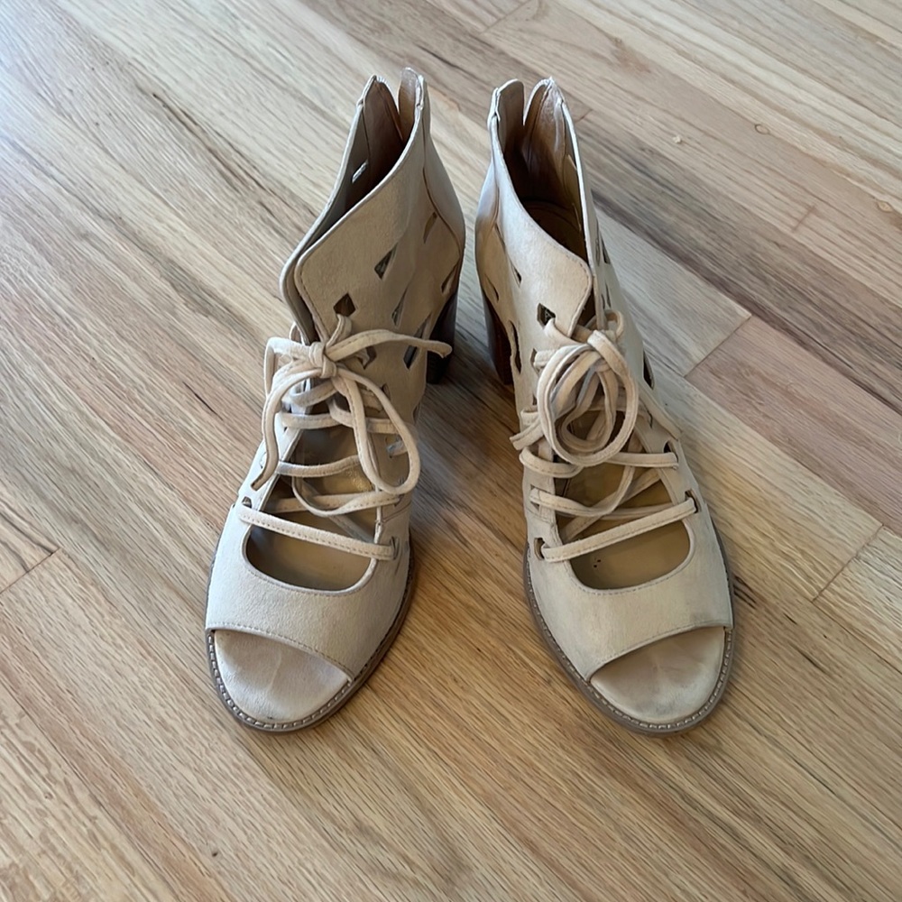 Vince Camuto Tressa Sandals